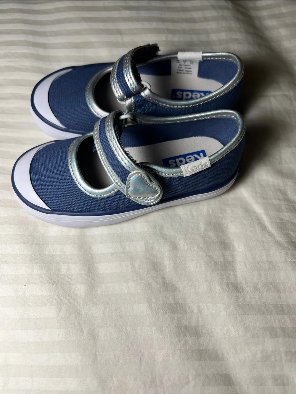 Like New Keds Kids Navy and White Mary Jane Sneakers size 6m